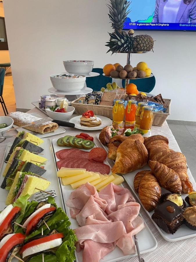 Ariston Teatro Luxury Aparthotel Grado Kültér fotó